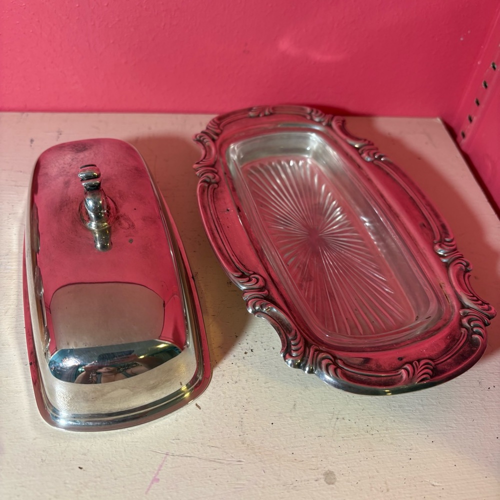 Vintage Gorham Silverplate Plated Butter Dish Scalloped Edges RETRO Silver Lined